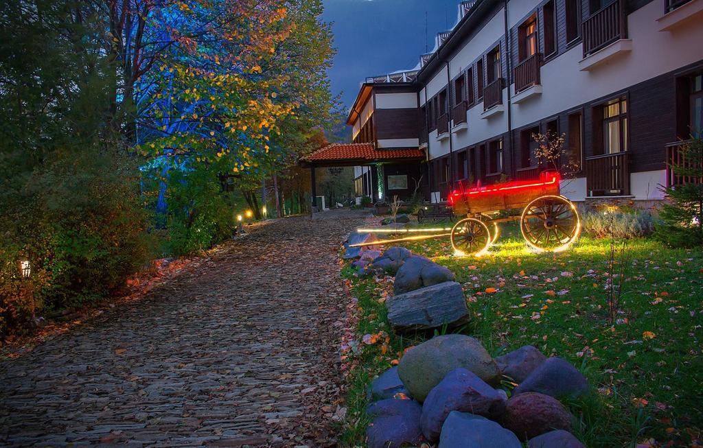 Mountain View Hotel Complex Yabulkovets Extérieur photo